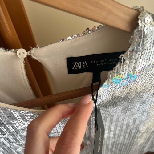 Zara silver dress like new, size small