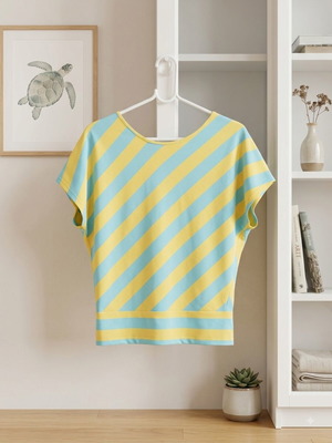 Blouse size M, like new