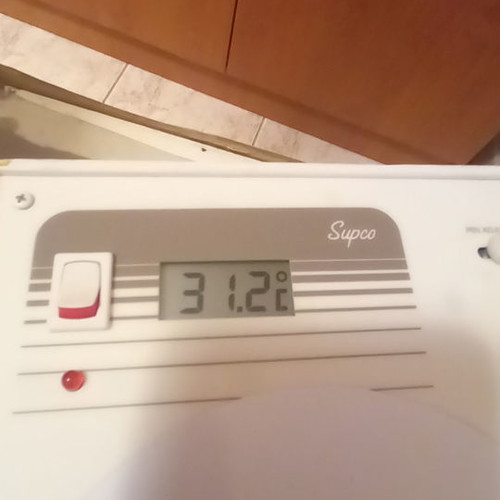 Weekly temperature meter new for basement and children's rooms