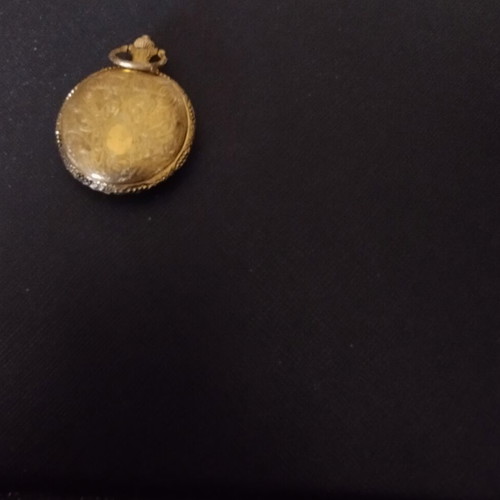 Affoire pocket watch like new without battery gold color