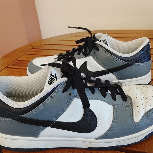 Nike Dunk Low sneakers used, size 43, tricolor white black grey