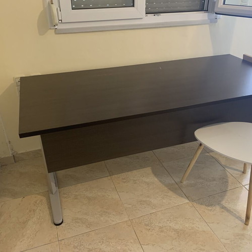 Desk used