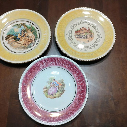 Vintage ceramic plates set used, diameter about 20 cm