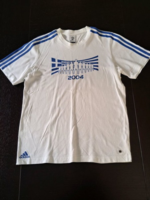 Adidas collectible Greece national team jersey Euro 2004 like new