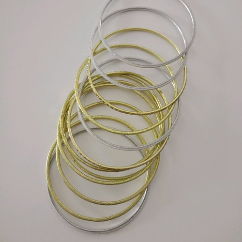Bracelets like new, pack of 12 pieces