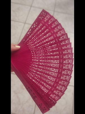 Wooden fan new, pink color