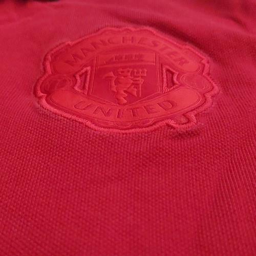 Original Manchester United polo shirt like new, size M