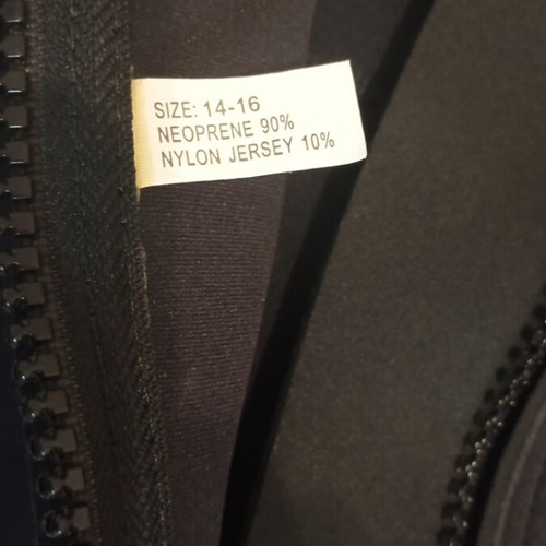 Scuba Force Kids Wetsuit like new, height 80 cm, waist 37 cm