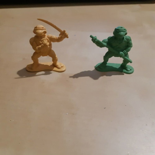 Ninja Turtles TMNT 80s mini figures like new Leonardo & Donatelo