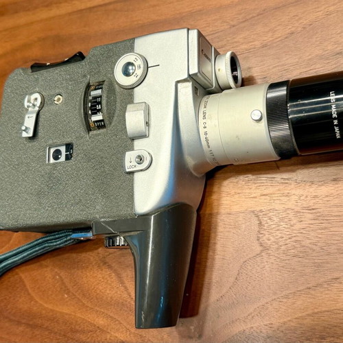 Vintage camera Canon Motor Zoom 8 EEE used, antique collectible model 1962