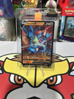 Κάρτα Pokemon Lucario V holographic Fusion Strike σαν καινούργιο