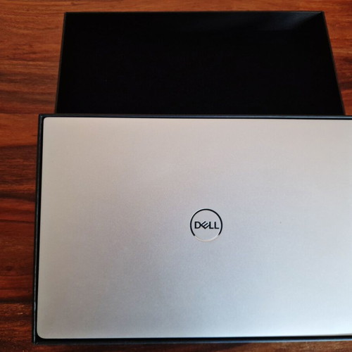Ultrabook Dell XPS13 9370 4K Touchscreen i7 16GB RAM 512GB SSD like new