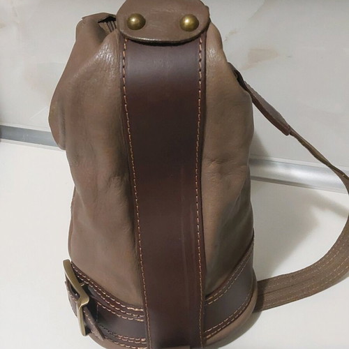 Shoulder bag like new, leather with leatherette details, beige and brown