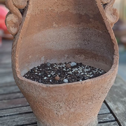 Handmade terracotta decorative flowerpot