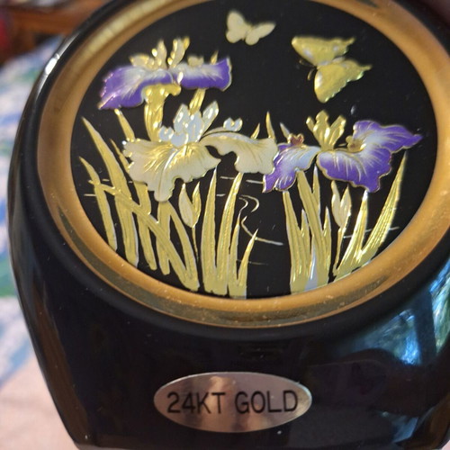 Two Japanese porcelain vases 24KT gold, new