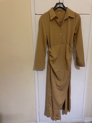 Semizie dress like new, casual spring mustard color
