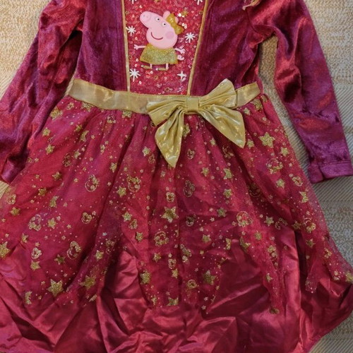 Peppa dress used for 2-3 years old