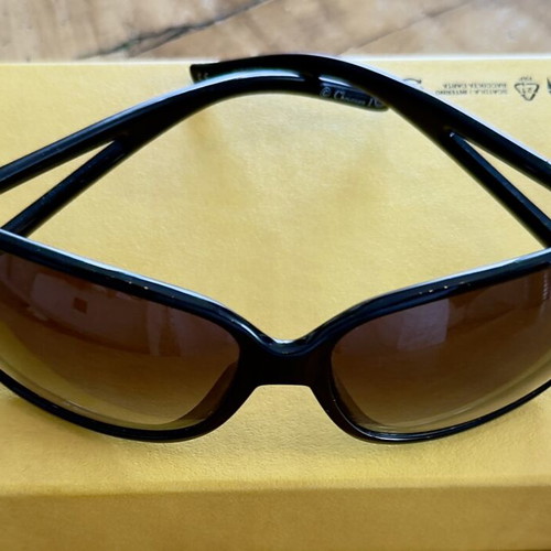 Christian Dior Madrague D28IF women's sunglasses, black