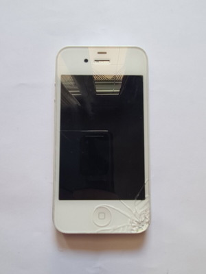 Apple iPhone 4 8GB used, vintage collectible with cracked screen