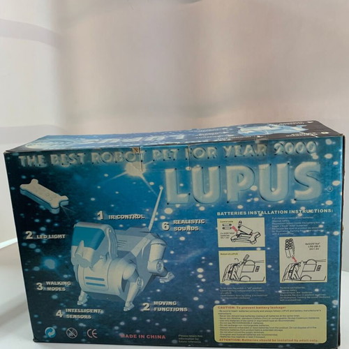 LUPUS robotic dog new, vintage smart pet from 2000