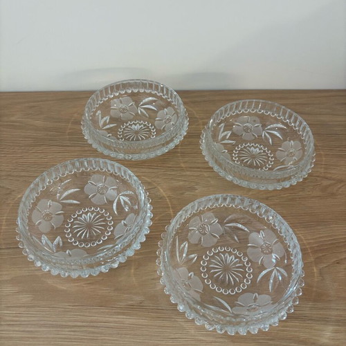 Crystal bowls set of 4, new, 11.5x4 cm