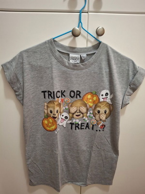 Halloween κοντομάνικο T-shirt με σχέδιο Trick or Treat, μέγεθος XS