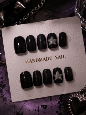 Black nail art press-on nails set of 10, handmade, new
