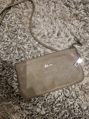 Kem shoulder bag like new, gray and beige