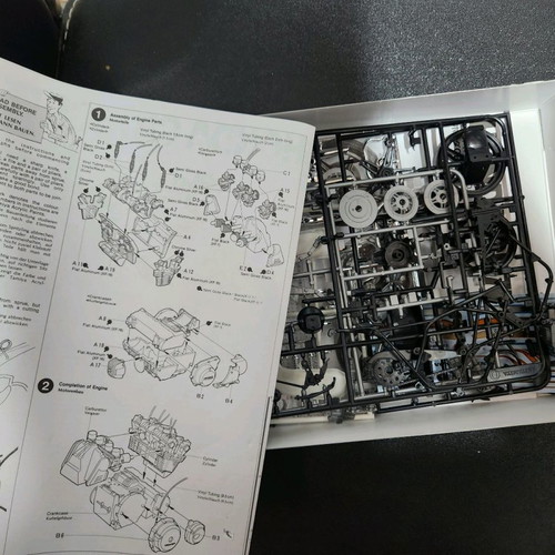 Tamiya Honda CB750 Boldor model kit new 1/12