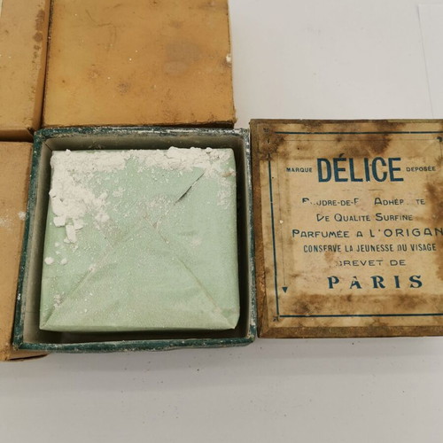 Marvel powders used, pack of 10 sealed from 1950