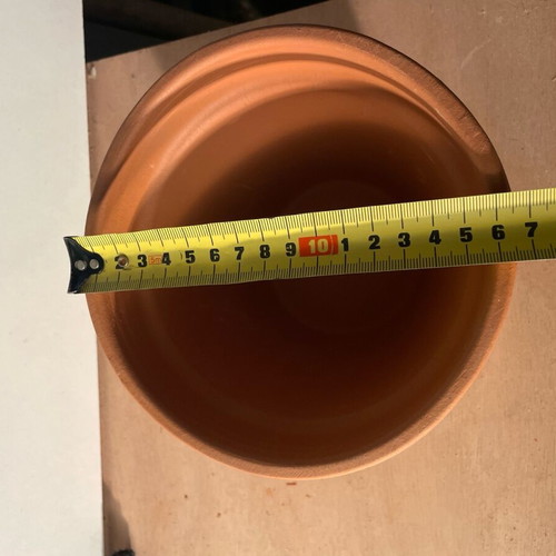 Clay pot EV17 made in Italy with hole new (16.5cm diameter x 14cm height)