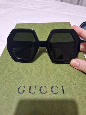 Gucci oversize sunglasses used
