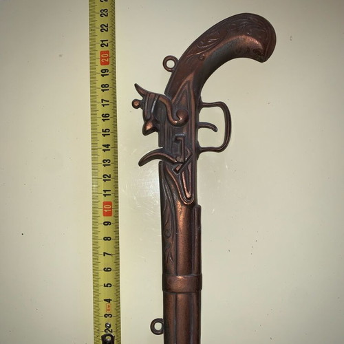 Vintage bronze decorative gun new