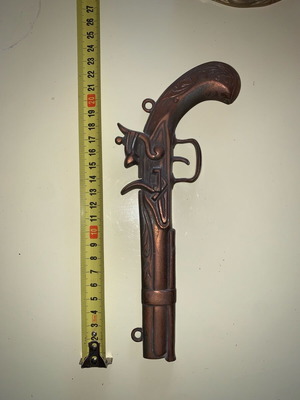 Vintage bronze decorative gun new