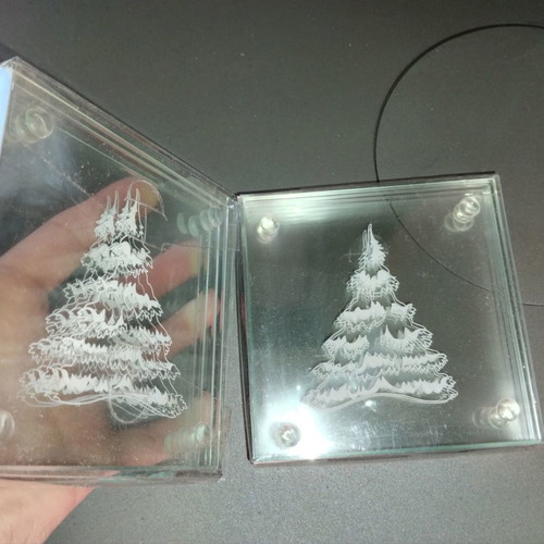 Glass Christmas coasters new, set of 8