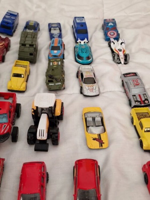 Toy cars like new, pack
