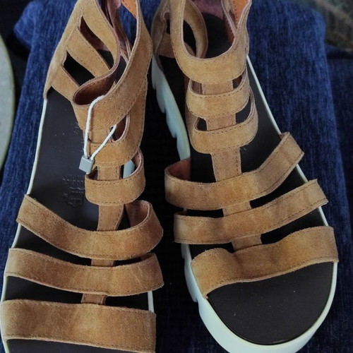 Italian leather sandals new size 39 brown