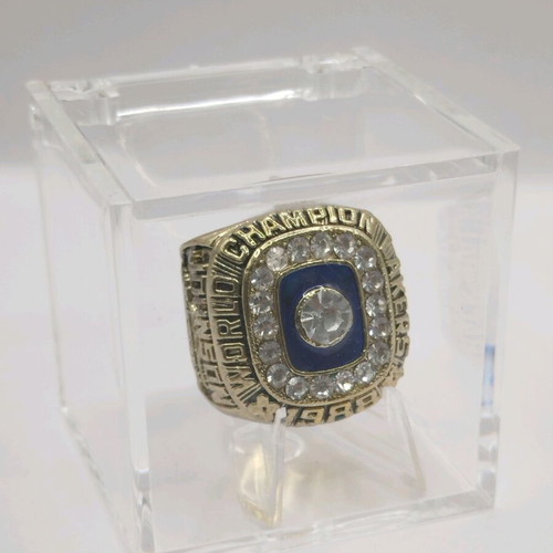 LA Lakers Magic Johnson 1988 Title Ring new in case