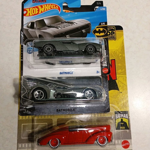 Batmobile Hot Wheels 3 cars new