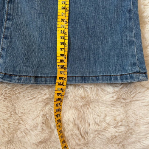 Toi Moi Flare Jeans M Women's like new, stretchy blue denim