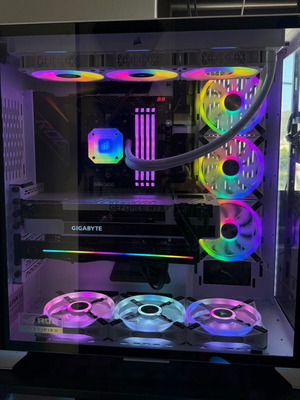Gaming PC used with RTX 3080 Ti, Ryzen 9, 32GB RAM, 2x SSD