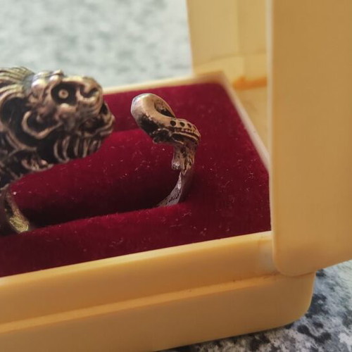 Lion Silver Ring 950 size 66 like new