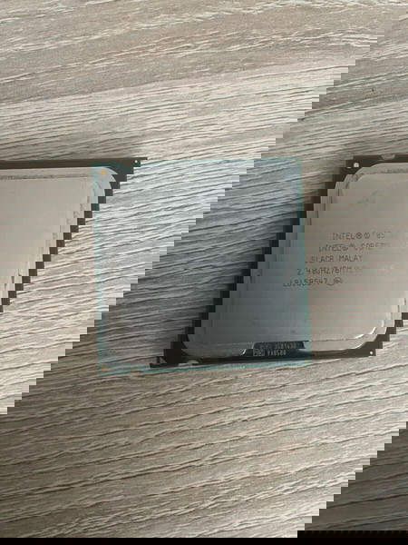 Intel Core 2 Quad