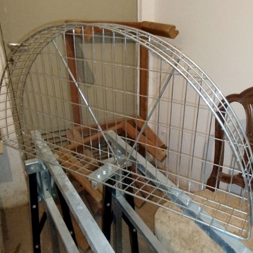 Rotating metal kitchen cabinet baskets, set of 2