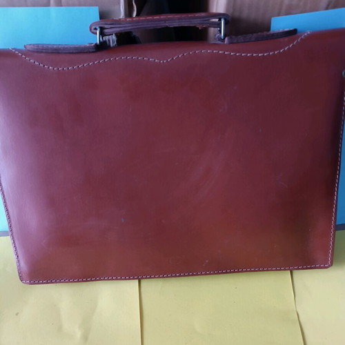 Handmade leather bag vintage 50s, like new, brown with matching case
