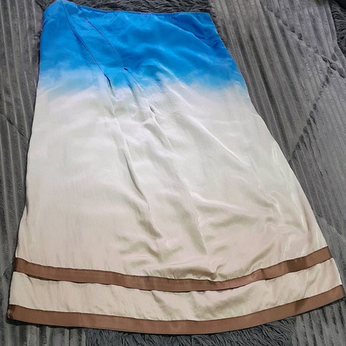 Italian silk dress size M like new