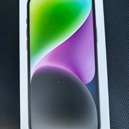 Apple iPhone 14 Plus 128GB, black, with case and screen protector