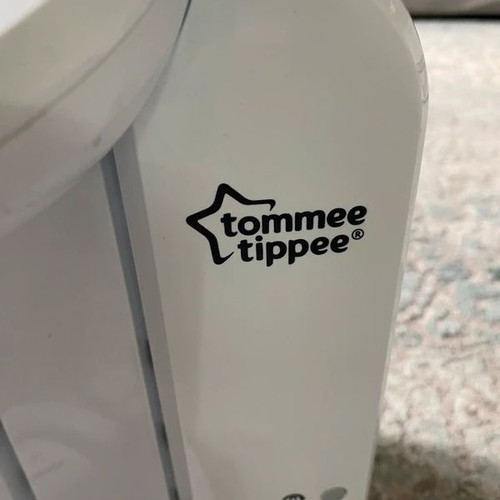 Tommee Tippee Perfect Prep electric milk maker like new