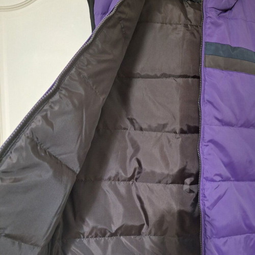 Benetton purple sleeveless jacket like new unisex