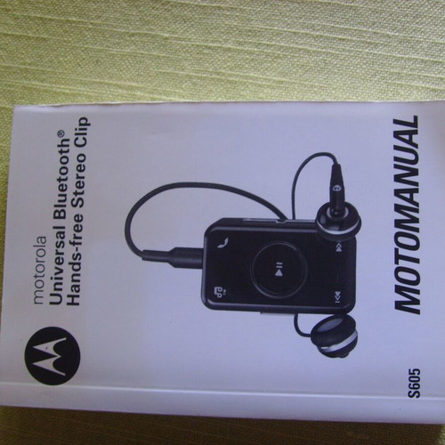 Motorola Bluetooth Headphones with FM Radio like new